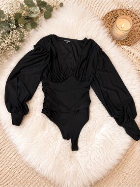 Steve Madden Black Scoop Neck Top